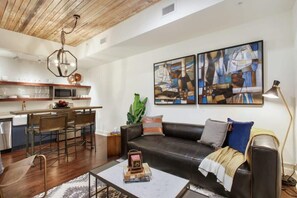 Fernseher, Arbeitsbereiche