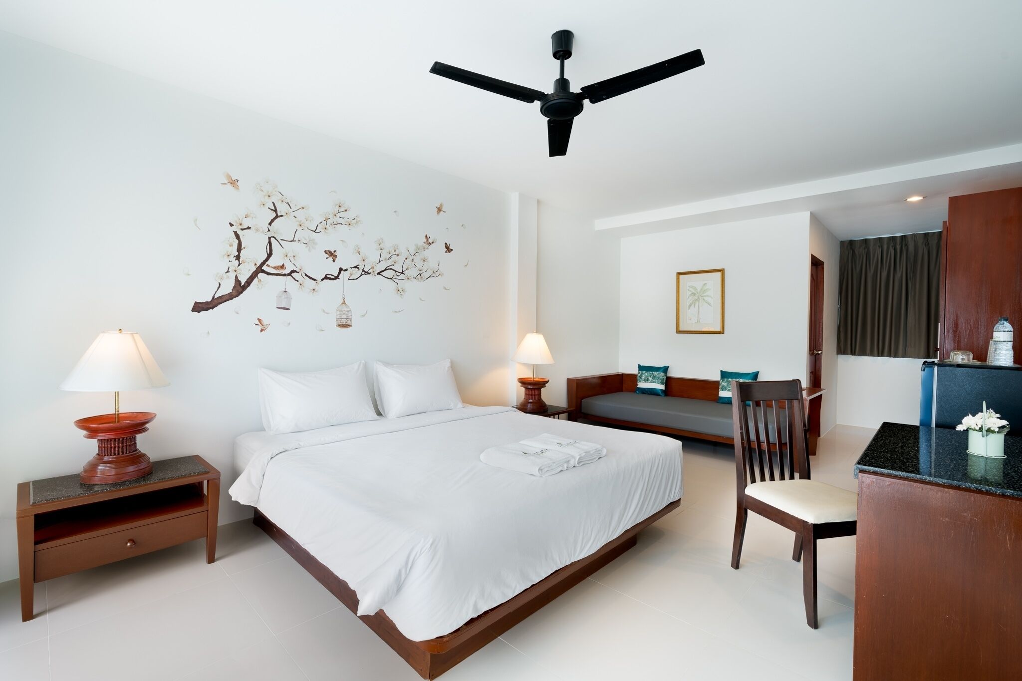 Superior Suite | 1 bedroom, premium bedding, in-room safe, desk