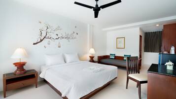 Superior Suite | 1 bedroom, premium bedding, in-room safe, desk