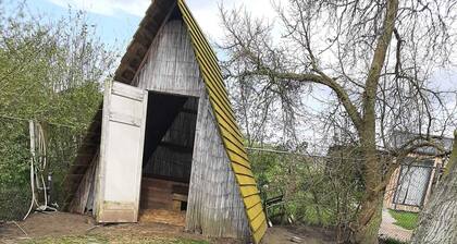 Luxe chalet op minicamping in Waarde met sauna
