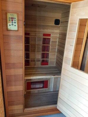 Sauna - Luxe chalet op minicamping in Waarde met sauna (Waarde)