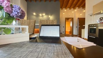 1 camera, ferro/asse da stiro, Wi-Fi, lenzuola