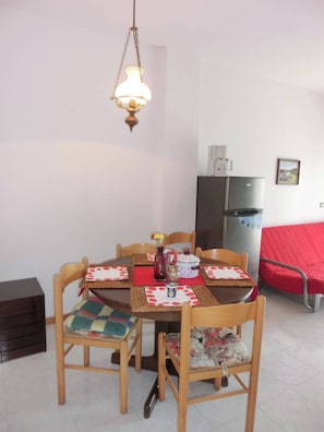 Appartamento, 2 camere da letto, balcone, vista giardino | Sala da pranzo