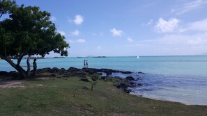 Beach - Rent Self Catering Flat 250 m to Trou aux Biches and 500m to Monchoisy Beach (Trou aux Biches)