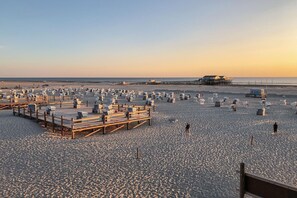 Nær stranden