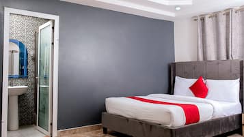 1 bedroom, blackout curtains, soundproofing, iron/ironing board