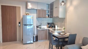 Appartement, 1 chambre, accessible aux personnes à mobilité réduite, balcon | Cuisine privée