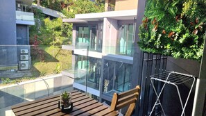Apartment, 1 Schlafzimmer, barrierefrei, Balkon | Unterkunftsgelände