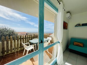 Apartment, 1 Schlafzimmer, Terrasse, Meerblick | Blick von der Unterkunft
