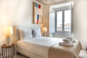 2 quartos, ferros/tábuas de passar roupa, Wi-Fi de cortesia