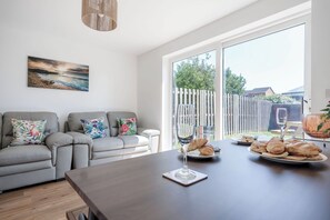 Smart TV de 32 pulgadas con canales por cable 