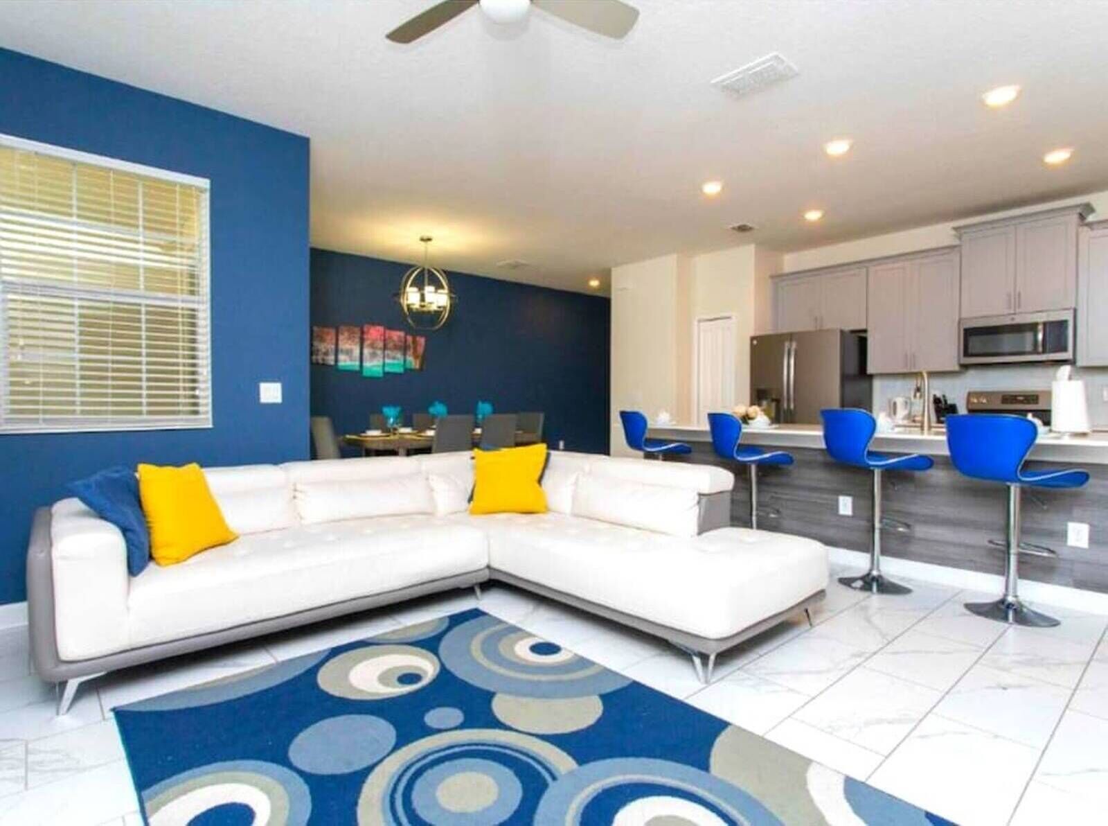 Gorgeous Stay 4BR/3BA with Heated Pool & BBQ Grill