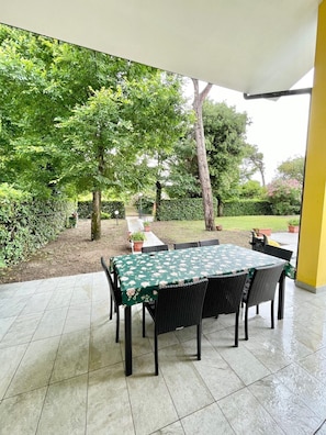 Villa, 3 Bedrooms, Private Pool, Garden View | Terrace/patio