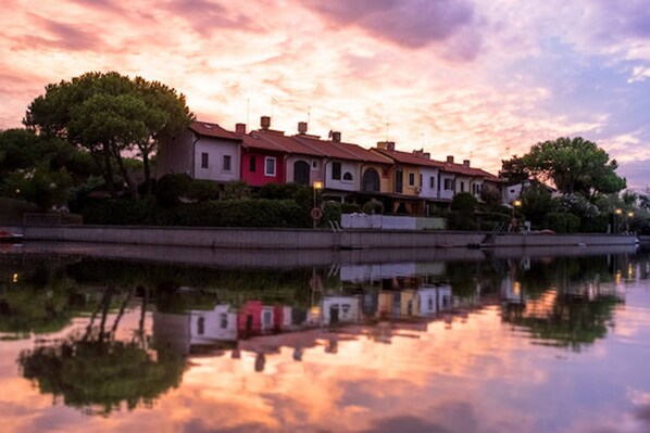 Villa, 3 hálószobával, privát medence, kilátással a kertre | Külső rész