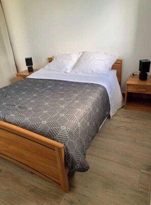 3 Schlafzimmer, Bügeleisen/Bügelbrett, Reisekinderbett, kostenloses WLAN
