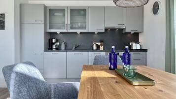 Condo | Private kitchen | Fridge, oven, stovetop, dishwasher