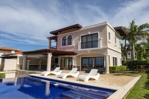 Vila, 2 quartos, vista para o oceano (1101) | Roupas de cama premium, individualmente decorados