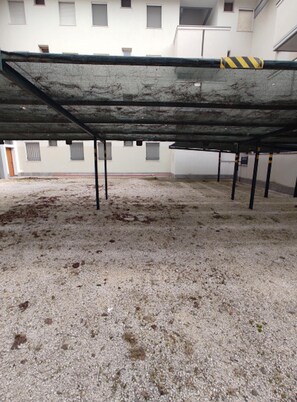 Apartment, 2 Bedrooms, Balcony | Property grounds - Comfy 2 Bedroom Flat Near the Beach (San Michele al Tagliamento)