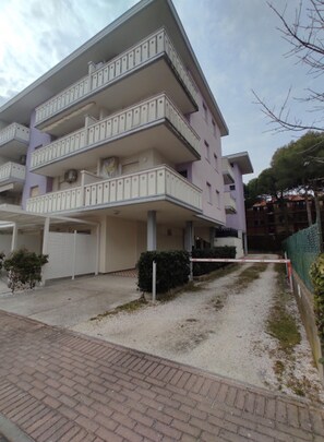 Lejlighed - 2 soveværelser - balkon | Udendørsområde