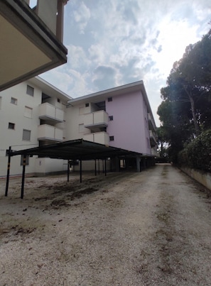 Apartment, 2 Bedrooms, Balcony | Exterior - Comfy 2 Bedroom Flat Near the Beach (San Michele al Tagliamento)