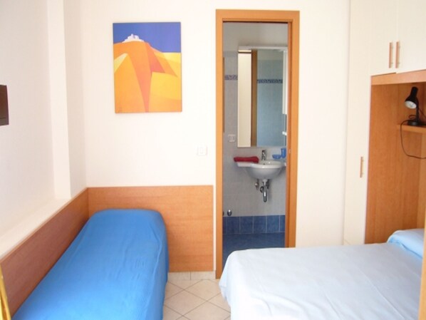 Appartement, 1 slaapkamer, balkon, uitzicht op zee | 2 slaapkamers