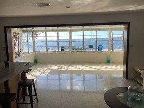 Interior - SUNSET HAVEN-AMAZING VIEWS-WATERFRONT POOL WITH PRIVACY-FISHING-PUTTING GREEN (Palmetto)