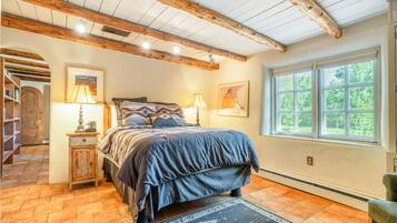 5 dormitorios, Internet, ropa de cama