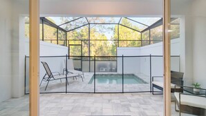 Outdoor pool - Relax in Style: Elegant House in Orlando (Clermont)