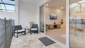 Interior - Relax in Style: Elegant House in Orlando (Clermont)