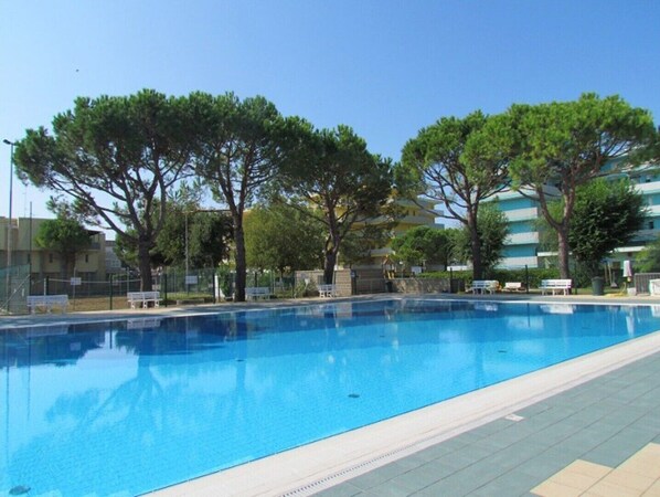Outdoor pool - Amazing Resort With Beach Place Included by Beahost (San Michele al Tagliamento)