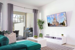 Studio (5 Bedrooms) | Interior