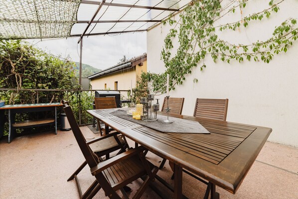 Leilighet, 2 soverom, røyk, terrasse | Eksteriør