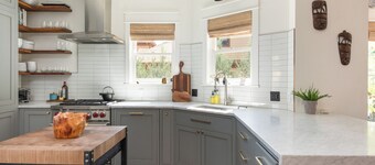 Stylish Downtown Boulder Home- Walk Everywhere