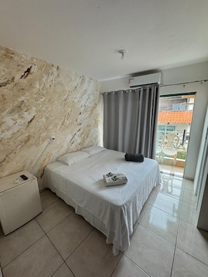 Standard Triple Room, Patio, City View | Minibar, free WiFi, bed sheets - Pousada Shamah - Morro de São Paulo (Cairu)
