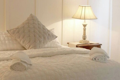 Mentor Chambers Serviced Apartment
