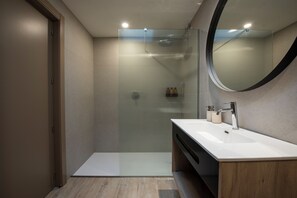 Chambre Familiale | Salle de bain