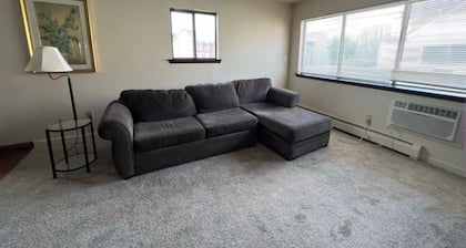 Chic Urban Retreat: Newly Renovated Condo Minutes from Downtown Stamford