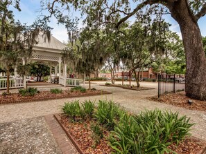Condo, Multiple Beds (Crawford Chic + Coastal) | Property grounds