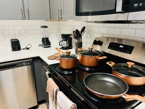 Apartment, 2 Schlafzimmer, Balkon, Gartenblick | Innenbereich