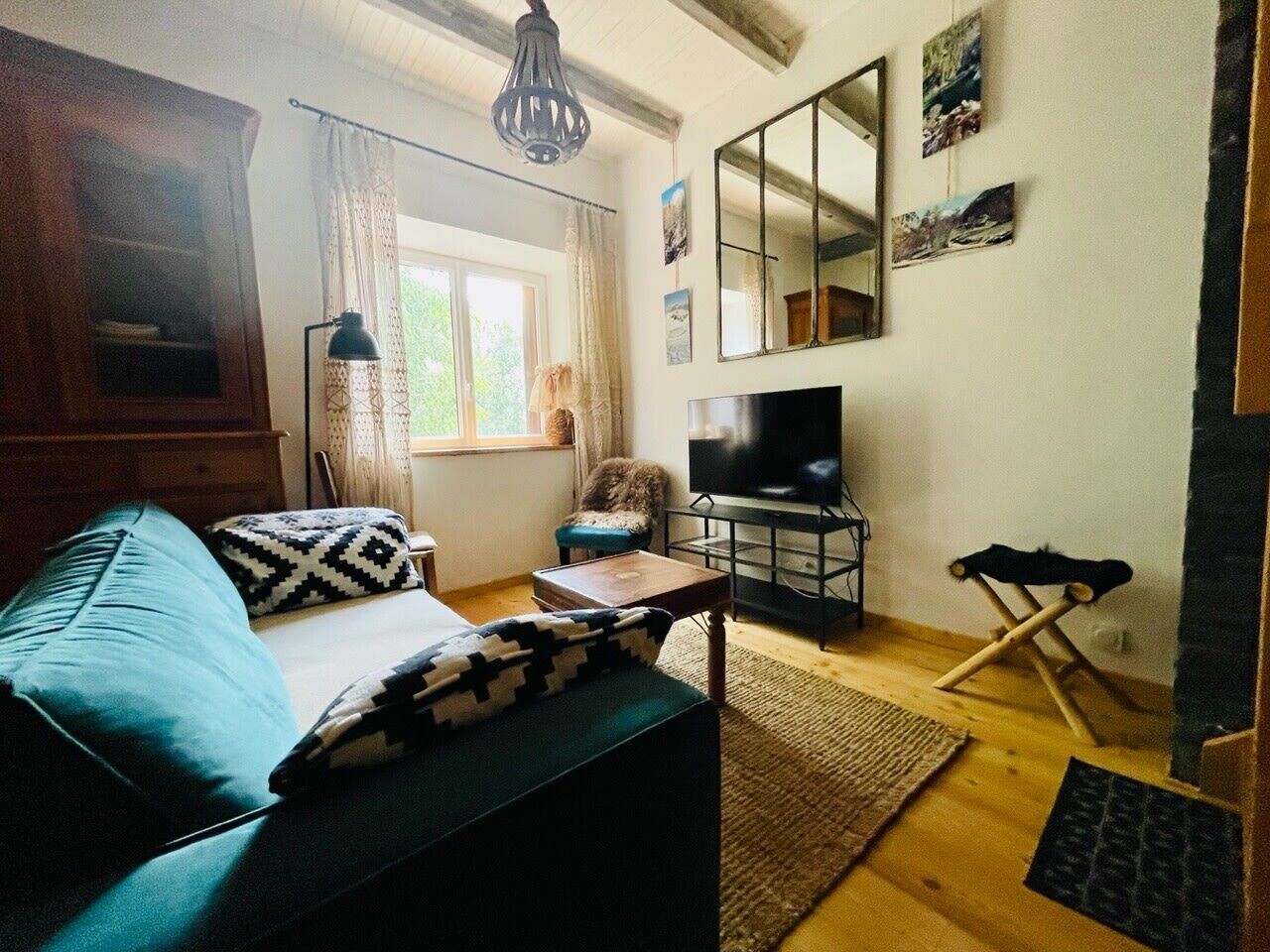 TV