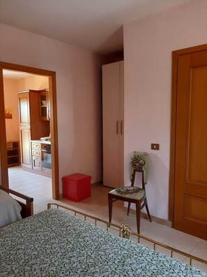 1 bedroom, WiFi, bed sheets - 1 Bedroom Private vacation home in Lazio (Lazio)