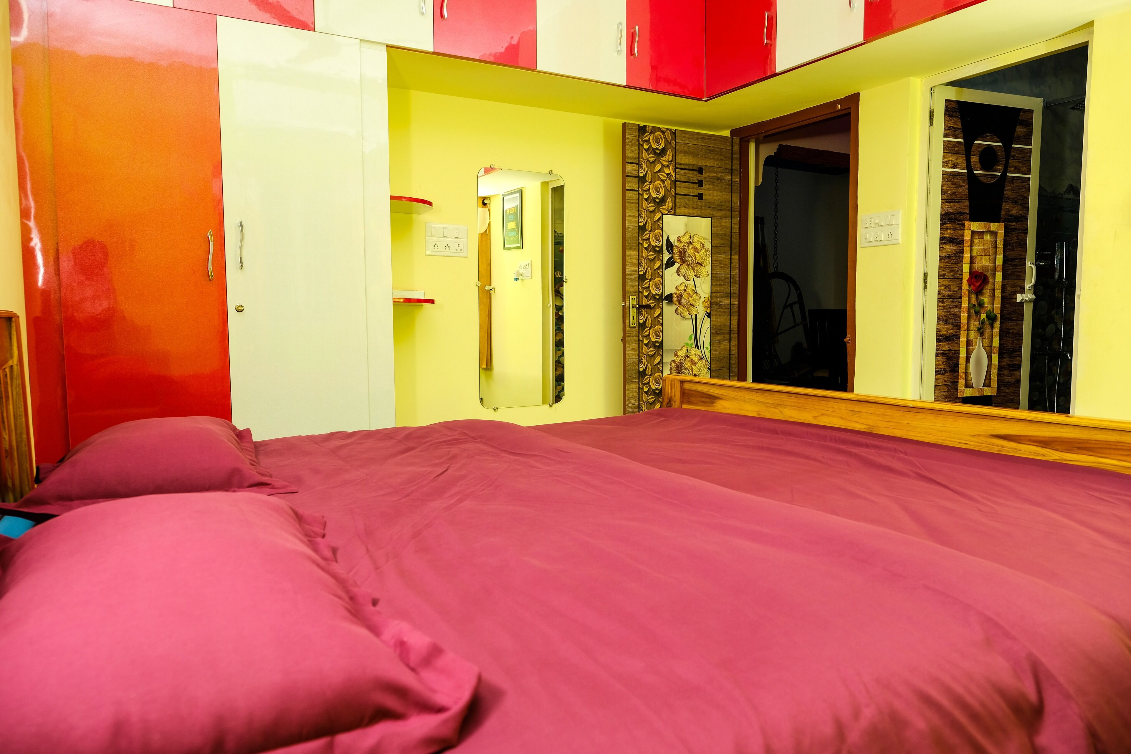 2 bedrooms, WiFi, bed sheets