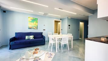 Apartment | Living area