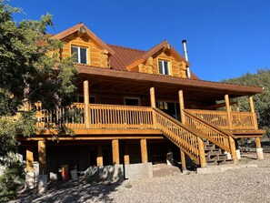 Exterior - Aragon Hunting Lodge (Aragon)