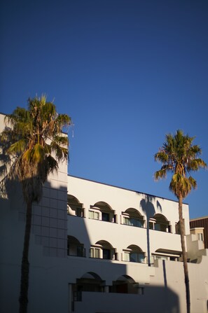 Exterior - Soma House (San Francisco)