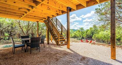 Enjoy nature at comfortable home with private beach on Brazos River!