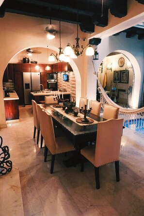 Living area - 7ESP-4 CASA CON 7 HABITACIONES CON PISCI (Cartagena)