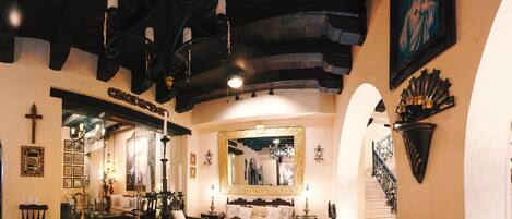 Televisión LCD 32 pulgadas con canales de televisión por cable