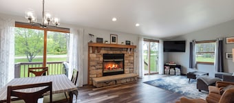 Astrophile (Star Lovers) Retreat , Sister Bay WI