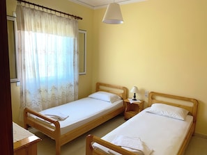 Apartment, 1 Bedroom, Smoking, Balcony